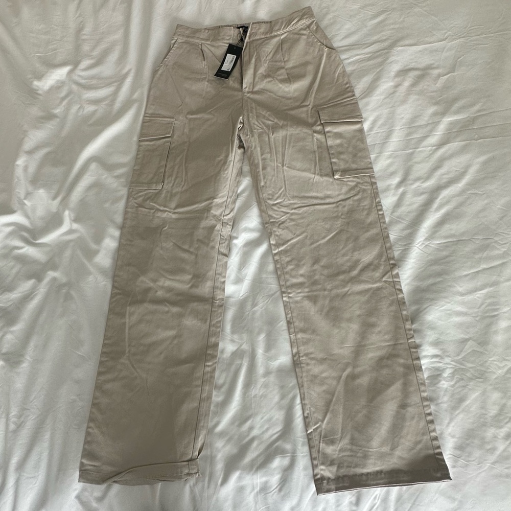 Lux To Kill Cargo Pants in Stone